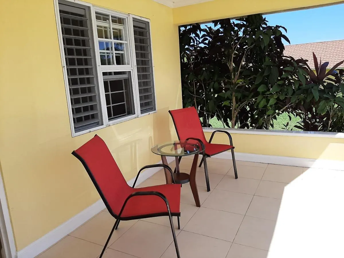 Priory Deluxe Hartland Holiday Homes 0*,  ג'מייקה