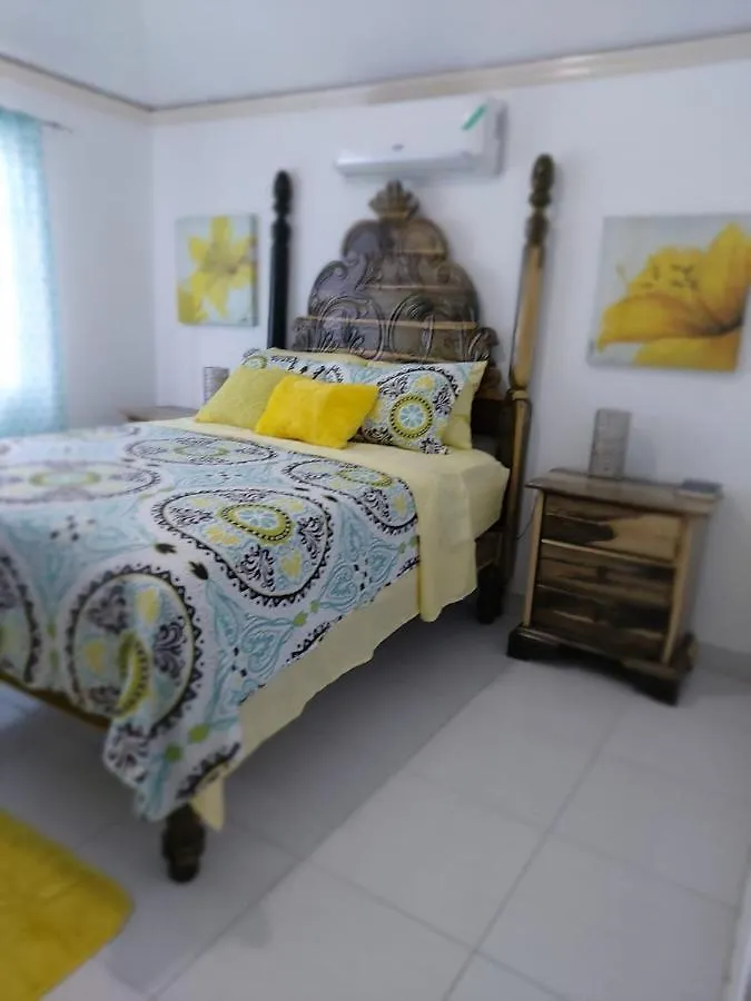 Priory Deluxe Hartland Holiday Homes 0*,  ג'מייקה